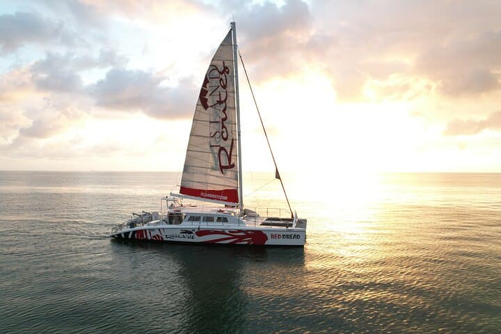Montego Bay Reggae Sunset Catamaran Cruise: Sunset Sail with DJ & Open Bar