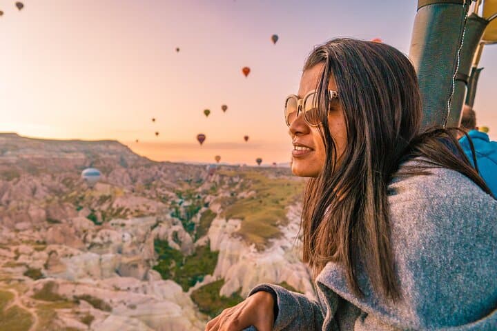 Sunrise Balloons Over Cappadocia: Göreme Hot Air Balloon Experience