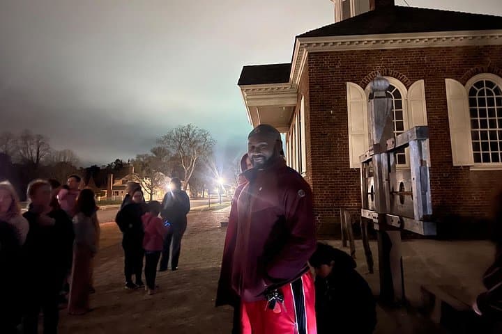 Nighttime Civil War Ghosts Tour on Duke of Gloucester Street photo 2