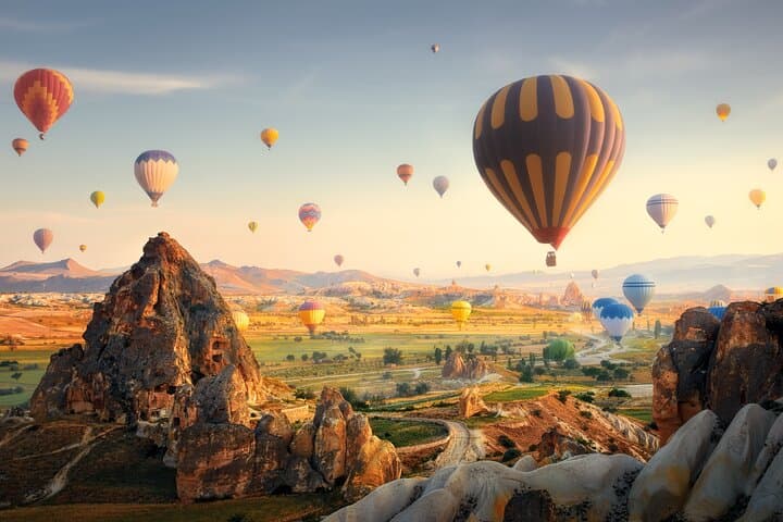 Sunrise Balloons Over Cappadocia: Göreme Hot Air Balloon Experience photo 3