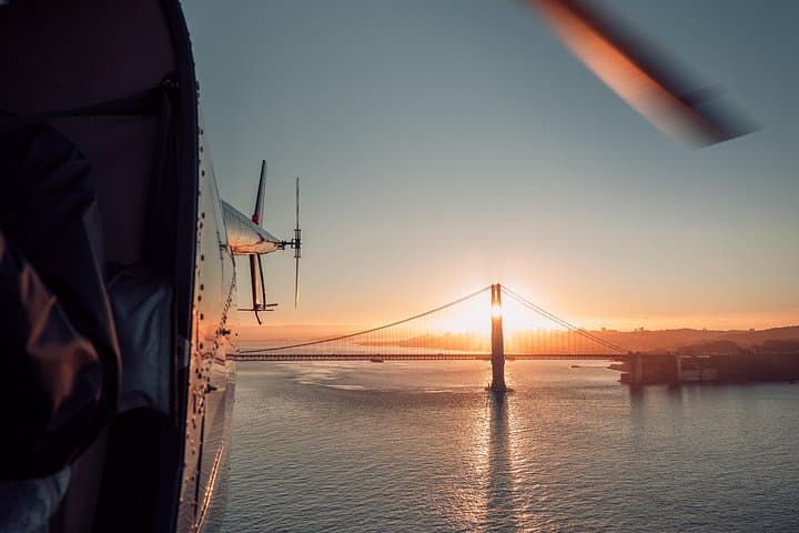 Private San Francisco Helicopter Tour — 60-Minute Aerial Flight Over the Bay photo 2