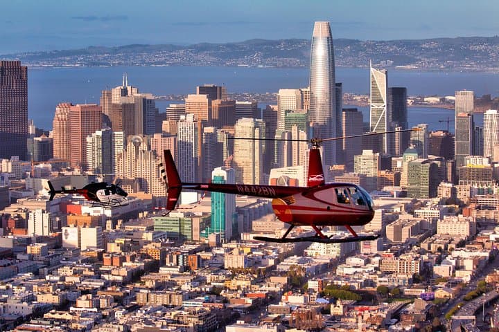 Private San Francisco Helicopter Tour — 60-Minute Aerial Flight Over the Bay photo 3