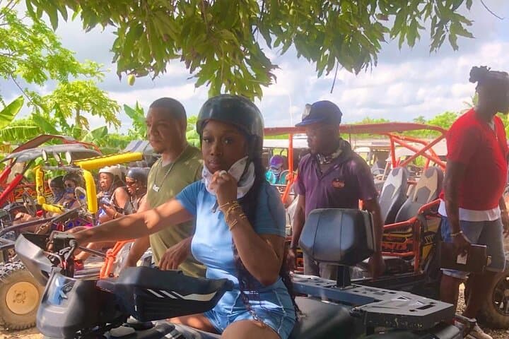 Montana Redonda Miches: Buggy, Zipline & Infinity Swing Adventure photo 6