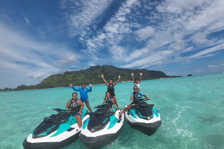 Moorea 3‑Hour Jet Ski Adventure — Swim with Rays, Sharks & Seasonal Whales photo 1
