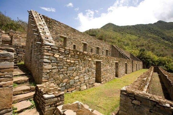 Choquequirao Trek: 4-Day Adventure to the Lost Inca City photo 2