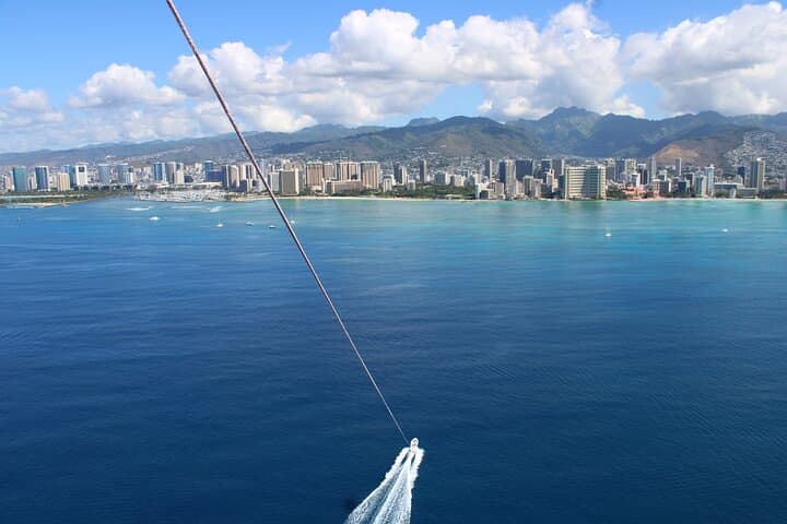 Parasail Waikiki: 1,000-Foot Views Over Diamond Head photo 3