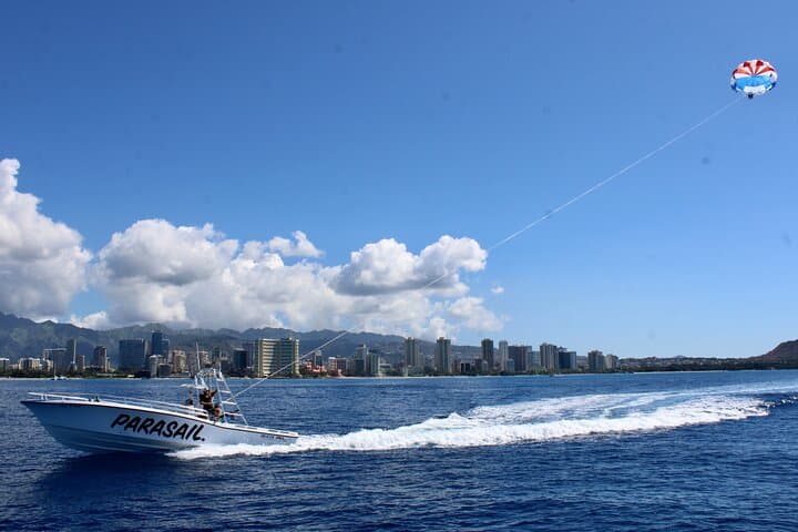 Parasail Waikiki: 1,000-Foot Views Over Diamond Head photo 5