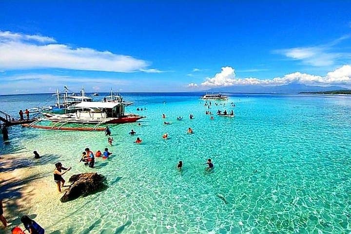 Private Island Hopping from Mactan: Nalusuan, Hilutungan & Caohagan Day Trip photo 3