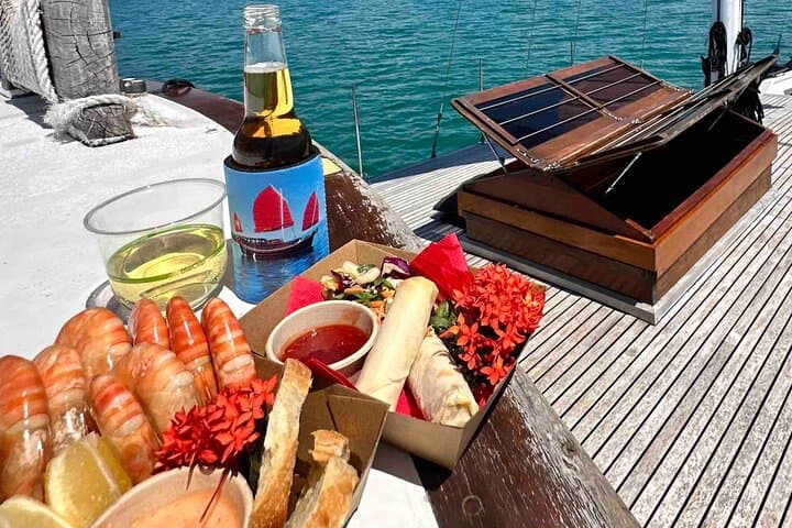 Shaolin Seafood Lunch Sail — Port Douglas Coastal Junk Boat Lunch on the Coral Sea photo 2