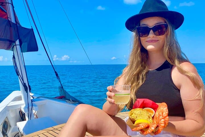 Shaolin Seafood Lunch Sail — Port Douglas Coastal Junk Boat Lunch on the Coral Sea