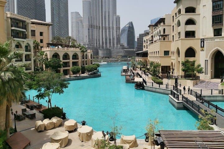 Dubai Mall Private Transfer — 2-Way Luxury Pickup & Drop-Off photo 3
