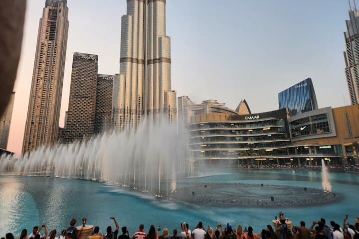 Dubai Mall Private Transfer — 2-Way Luxury Pickup & Drop-Off photo 5