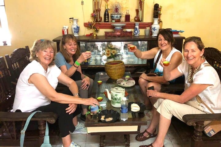 Ninh Binh Day Tour: Mua Cave, Trang An & Tam Coc Cycling with Local Family photo 4
