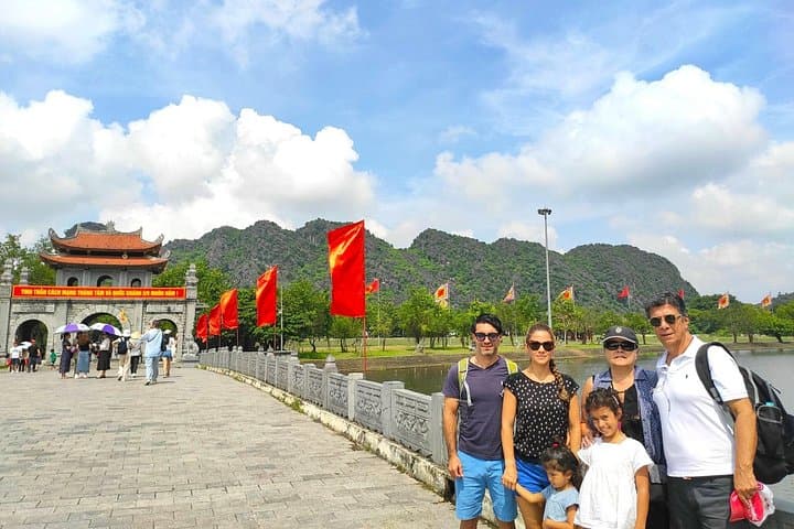 Luxury Day Trip to Hoa Lu, Tam Coc & Mua Cave from Hanoi photo 5
