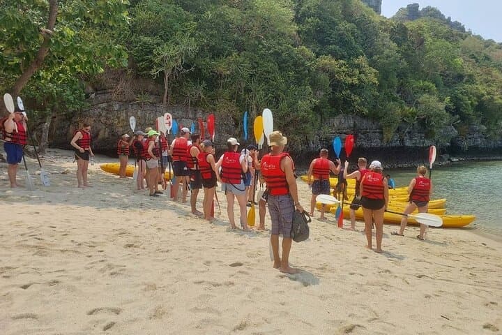 Speedboat Day Trip to Angthong National Marine Park from Koh Samui photo 5
