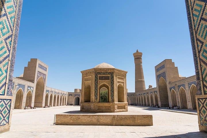 Silk Road to Samarkand: 14-Day Uzbekistan Cultural Adventure Tour photo 3