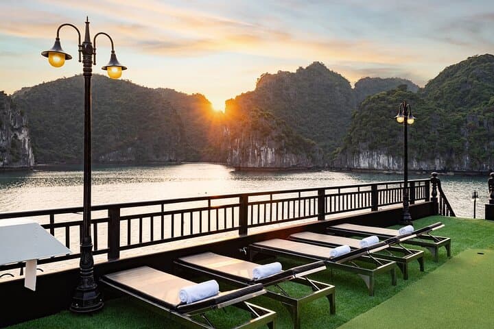 Kite Cruise Lan Ha Bay: 2-Day Lan Ha & Halong Bay Overnight Cruise from Hanoi photo 5