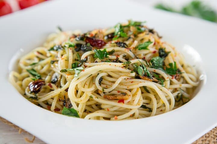 Hands-On Spaghetti Aglio e Olio Class with Chef Deanna in Dallas photo 2