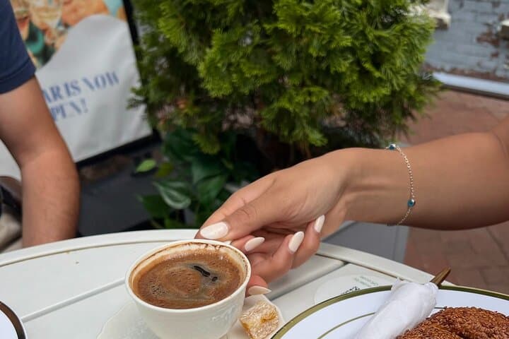 Georgetown Morning Food Tour: Cobblestones & Croissants photo 6