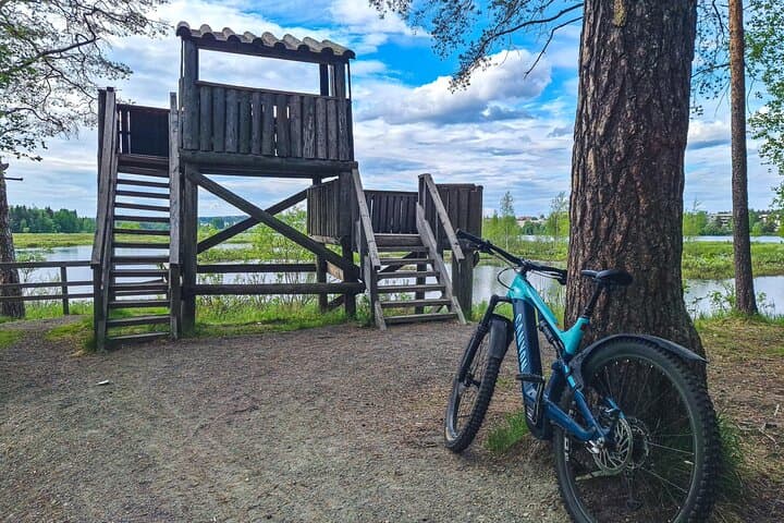 E-Bike Rovaniemi: Parks and Riversides City Ride photo 2