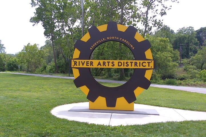 Explore Asheville’s River Arts and Mountains: Guided E-bike Tour Adventure photo 5
