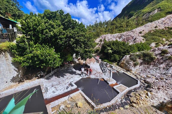 Sulphur Springs Drive-In Volcano & Mud Baths — Soufrière Day Tour Guide