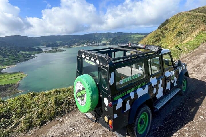 Sete Cidades 4x4 Half-Day Jeep Tour from Ponta Delgada photo 4