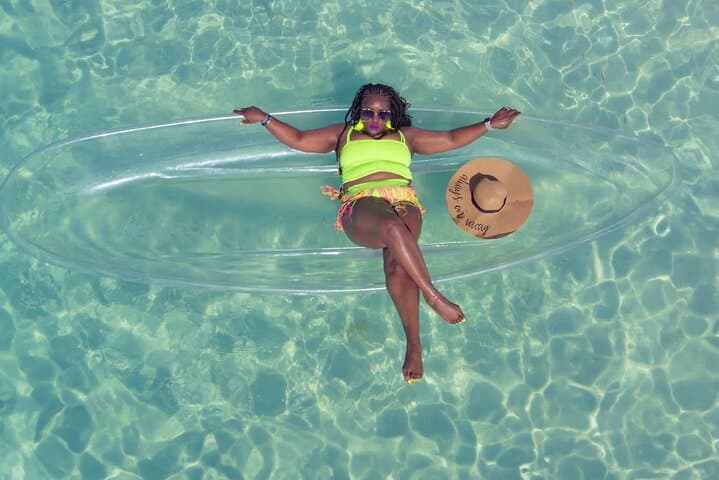 Clear Kayak Photoshoot & Beach Day on Grand Bahama: Port Lucaya to Mather Town photo 6