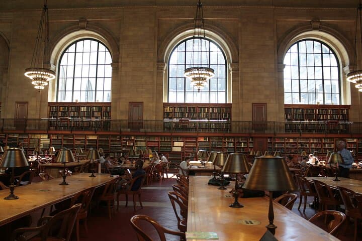 Walk the Ghostbusters Movie Locations: A Private NYC Filming Tour photo 3