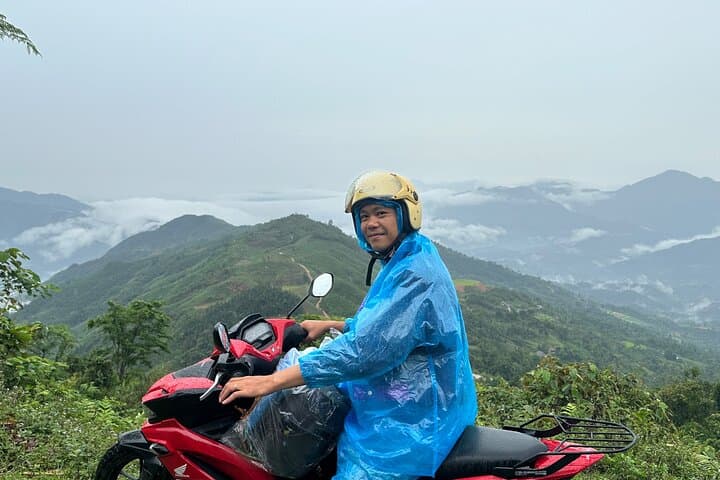 Ha Giang Loop 3-4 Day Motorcycle Tour — Ma Pi Leng, Dong Van & Homestays photo 4