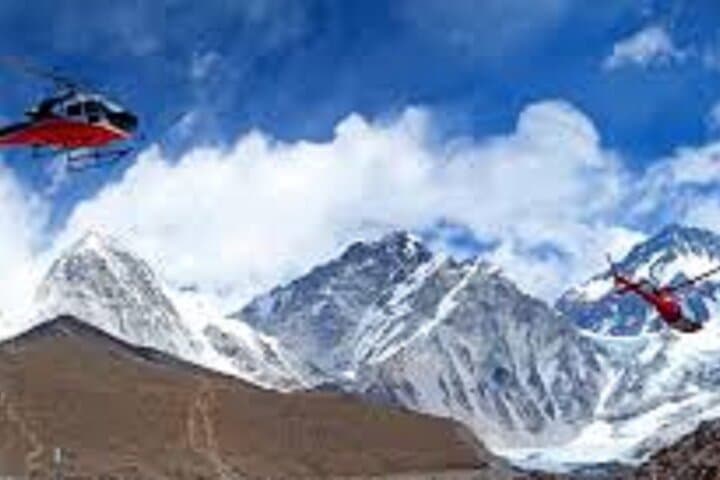 Helicopter Landing at Everest Base Camp: Kathmandu to Kala Patthar Scenic Flight photo 3