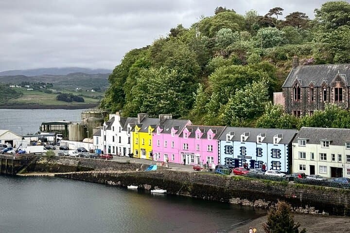 Isle of Skye Private Day Tour from Inverness — Castles, Loch Ness & Old Man of Storr