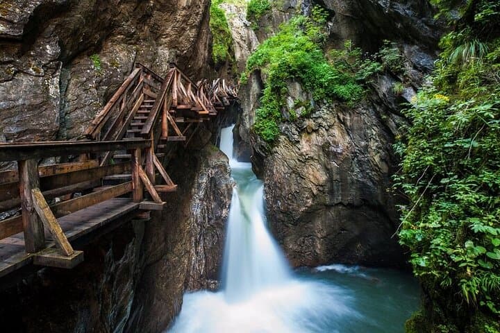 Kaprun Day Tour: Kitzsteinhorn Glacier, Mooserboden Reservoir & Sigmundklamm Gorge photo 3