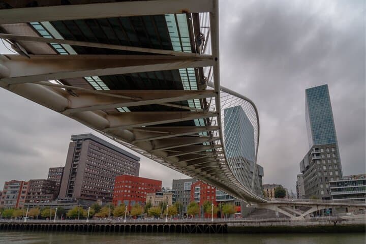 Bilbao Scavenger Hunt: Self-Guided Highlights Walking Tour photo 4