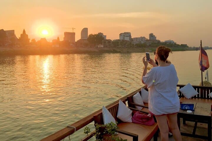 Mekong Sunset Cruise in Phnom Penh — Riverfront Views & Local Life
