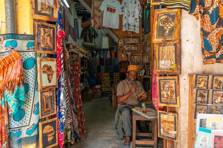 4-Day Zanzibar: Stone Town, Spice Fields, Mnemba Snorkel & Dhow Sailing photo 2