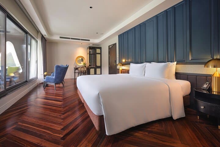 Elite of the Seas Luxury Halong Bay and Lan Ha Bay Cruise — 2D/1N photo 5