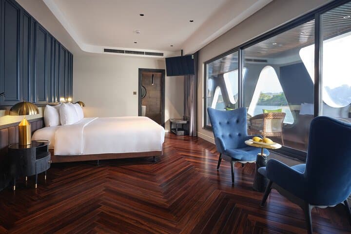 Elite of the Seas Luxury Halong Bay and Lan Ha Bay Cruise — 2D/1N photo 6