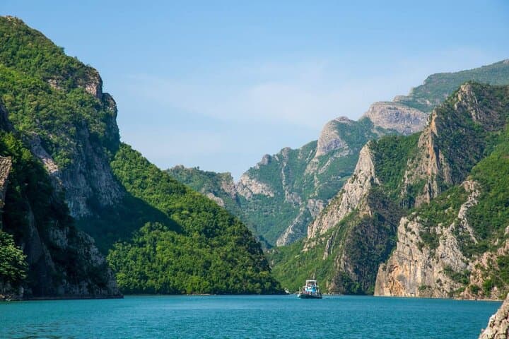 Valbona to Theth: 4-Day Kayaking and Hiking Adventure in the Albanian Alps photo 3