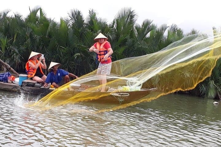 Hoi An Basket Boat Ride: Cam Thanh Water Coconut Forest Experience photo 5