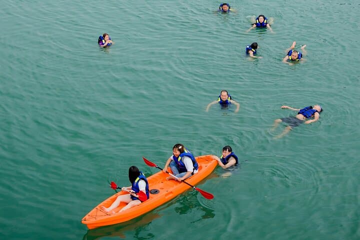 3-Day Lan Ha Bay Cruise from Hanoi — Kayak, Viet Hai Village & Cave Exploring photo 5