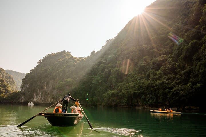 5-Star Halong Bay & Lan Ha Bay Luxury Cruise — 2D1N from Hanoi photo 2