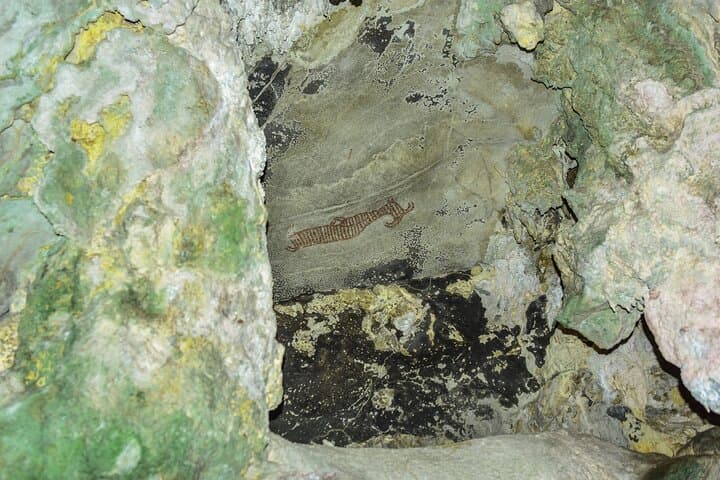 Krabi Bor Thor Sea Cave Kayaking: Explore Mangroves, Caves & Ancient Paintings photo 5