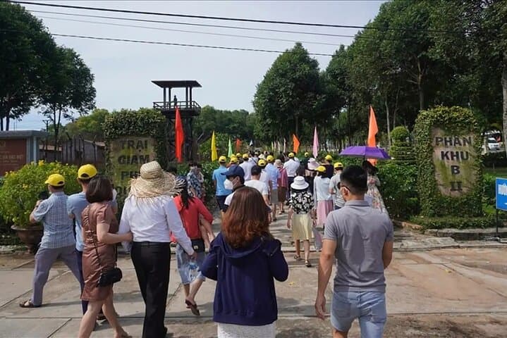 Discover the Wonders of Southern Phu Quoc: Islands, Temples, and Beaches photo 6