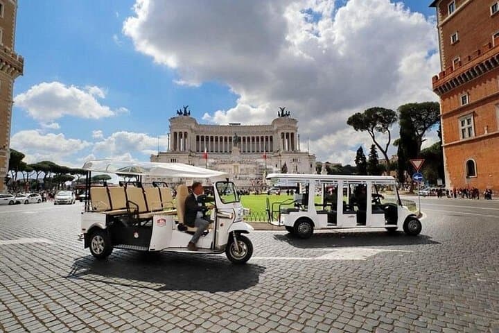 Rome Eco Tour by Golf Cart: 3-Hour Sustainable City Highlights photo 2