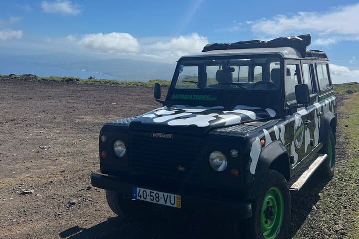 4x4 Half-Day to Lagoa do Fogo — São Miguel Jeep Adventure photo 2