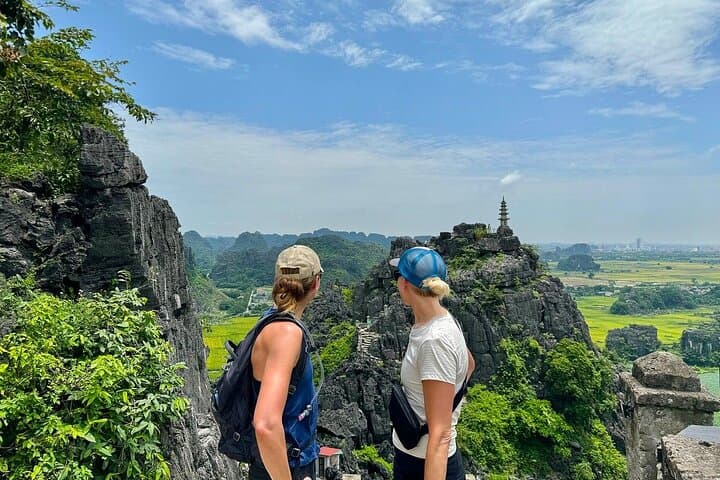 Tam Coc & Mua Cave Day Trip from Hanoi: Hoa Lu, Boat Ride and Mountain Views photo 5