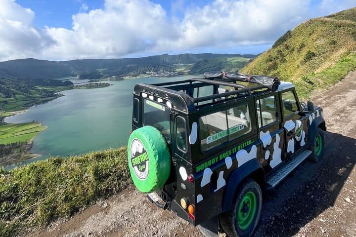 Private Jeep 4x4 Tour São Miguel: Customize Your Azores Adventure