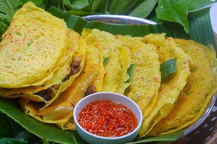 Saigon Night Scooter Food Tour: See the City Like a Local photo 2