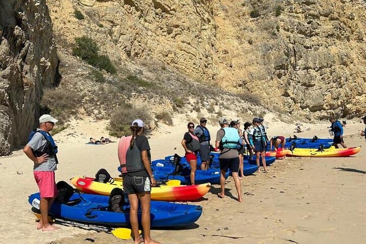 Guided Kayak Tour in Sesimbra — Explore Professor Luiz Saldanha Marine Park photo 6